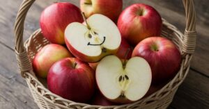 150 Apple Puns (For Teachers, One Liners, Cute Captions, Etc.)